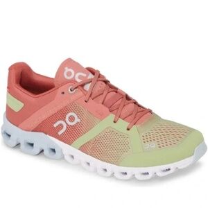 On Cloud Cloudflow Guava/Dust Rose Women’s Size 10 Running Shoe